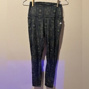 NWOT Dixxon‎ Classic Card Leggings